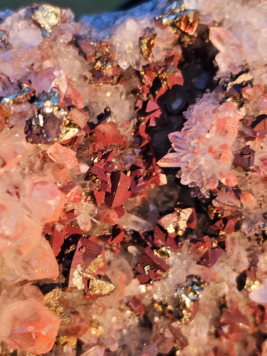 452g Natural Chalcopyrite on Peruvian Red Quartz Crystal Mineral Specimen